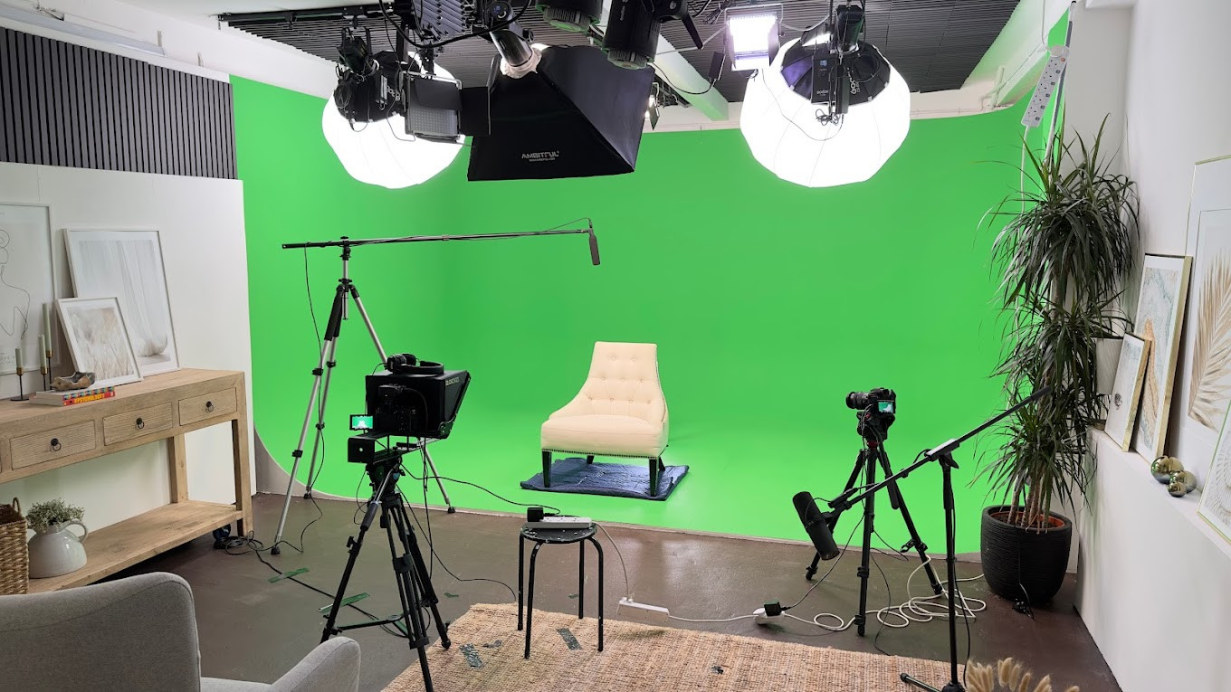 Green Screen 4. image